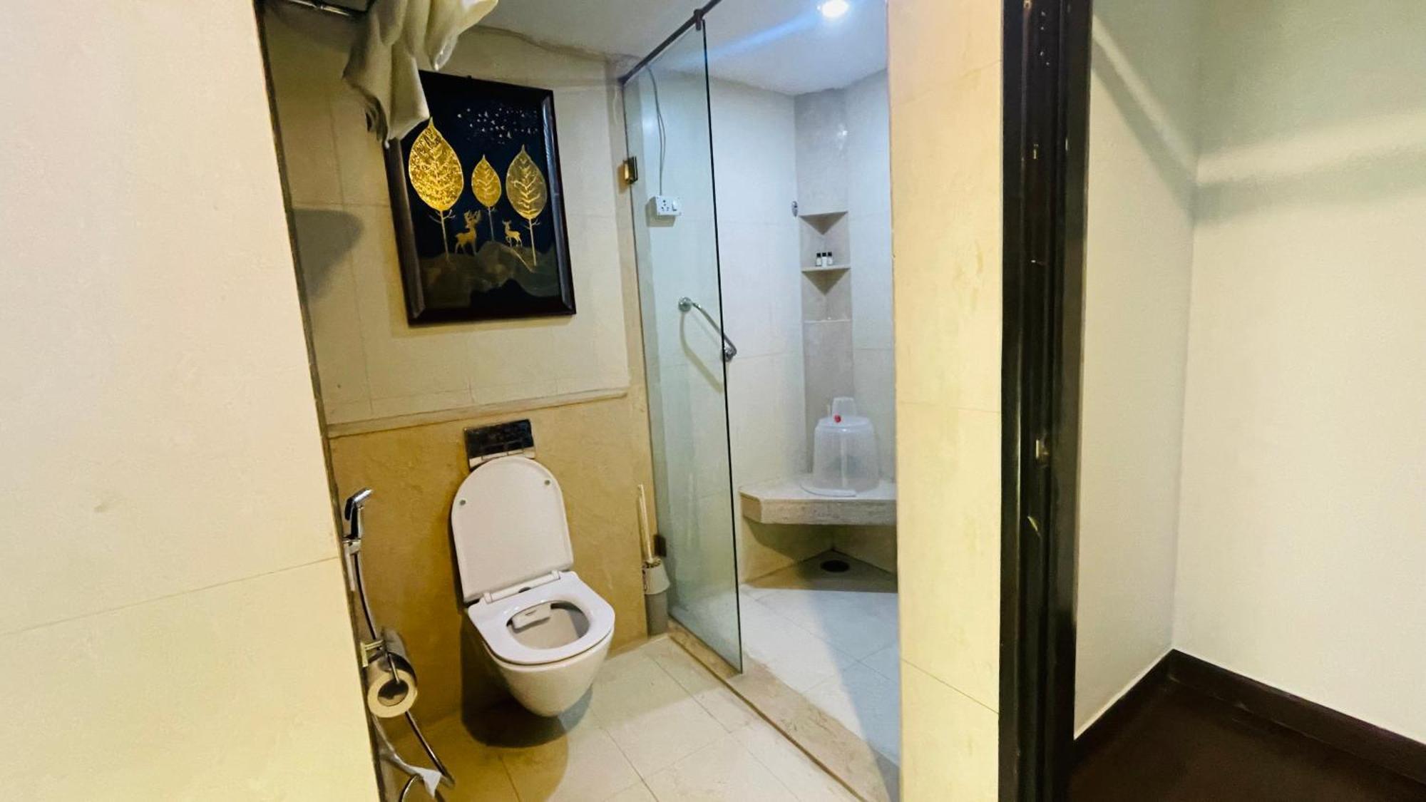 Saltstayz Select - Malcha & Chankyapuri New Delhi Ngoại thất bức ảnh