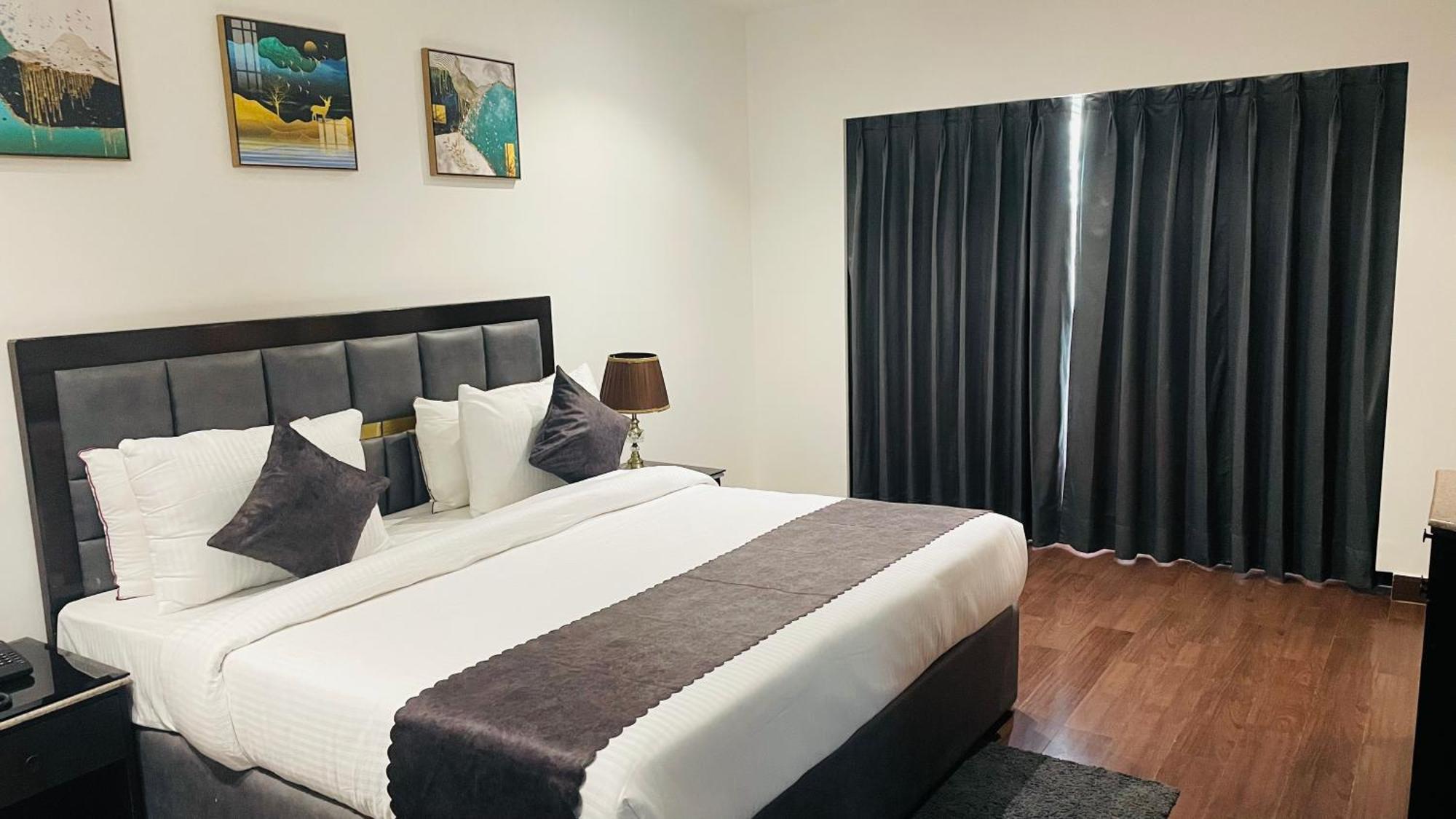 Saltstayz Select - Malcha & Chankyapuri New Delhi Ngoại thất bức ảnh